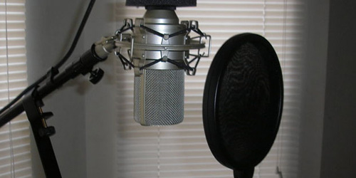 DPS provides the Wisconsin area with affordable professional recording engineers for studio & live sound engineering.
Fond du Lac, Wisconsin's première digital audio production-house is Demoske Production Services.
At DPS, audio engineering is our specialty, including digital audio recording, audio mixing and digital audio mastering for cd.
Whether recording projects from start to finish, pulling down a mix of pre-recorded tracks, or mastering completed songs for CD,  DPS is the right choice.